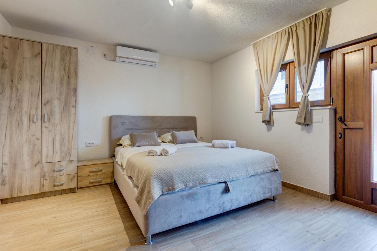 Villa Ilijana Tivat Exterior photo